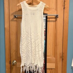 White Crochet Fringe Sleeveless Swim Cover Up Sz M